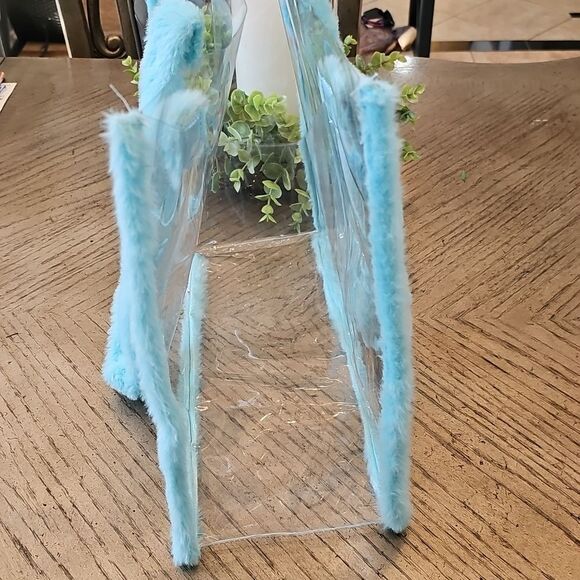 Clear Tote Fuzzy Blue Handles - Picture 2 of 9